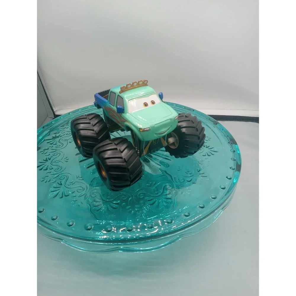 Disney Store Pixar Cars On The Road Ivy‎ Exlusive 1:43 Diecast Monster Truck